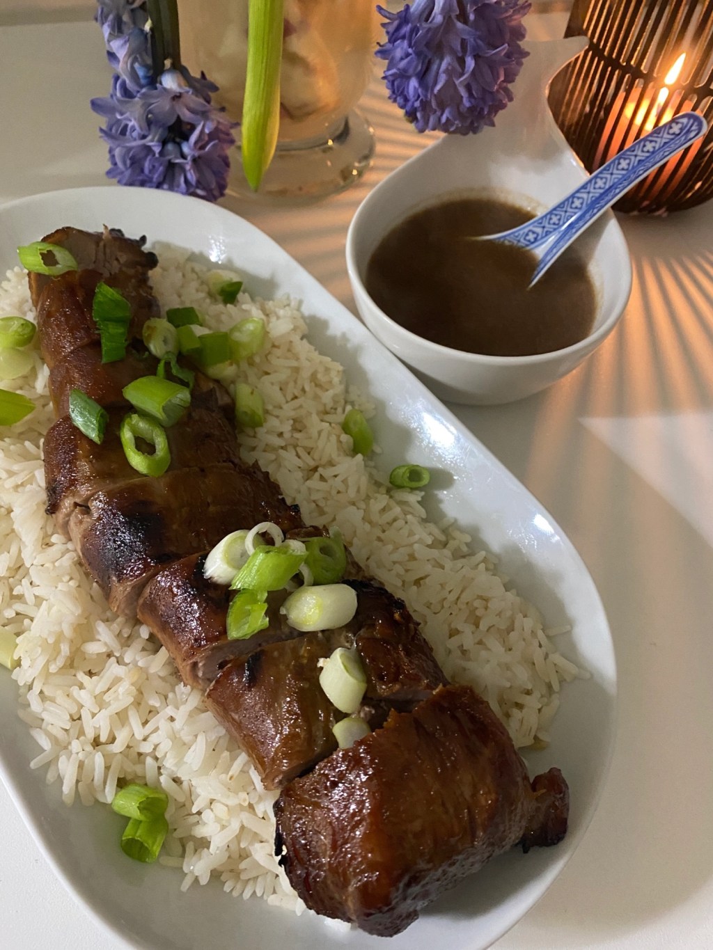 Hoisin glasiertes Schweinefilet