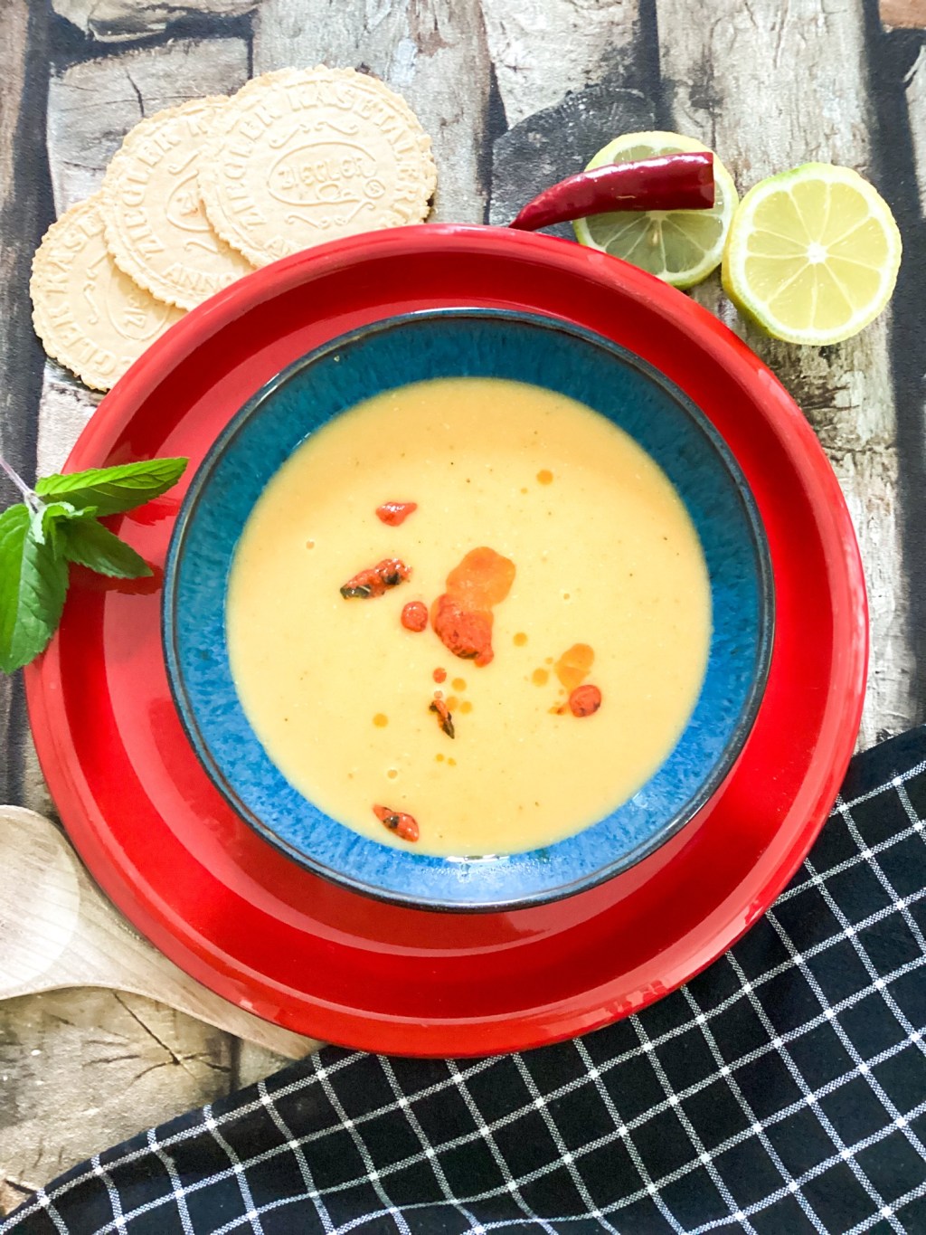 Türkische Linsensuppe (Mercimek&nbsp;Çorbası)
