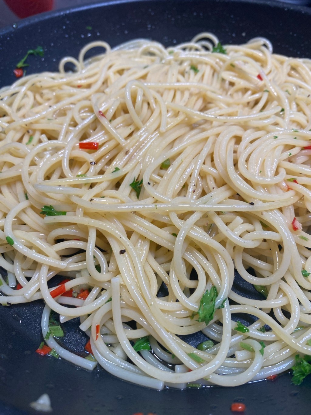 🇮🇹 Spaghetti Aglio, Olio e Peperoncino – Einfach, ehrlich,&nbsp;italienisch